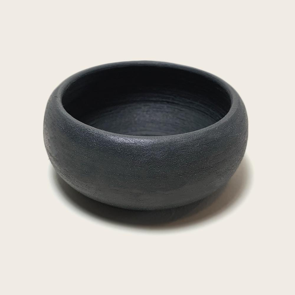 Catchall bowl — vessel in algae bioplastic