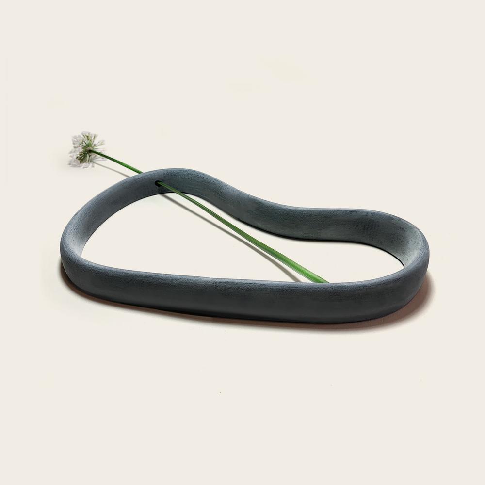 Hollow vessel — vessel in algae bioplastic